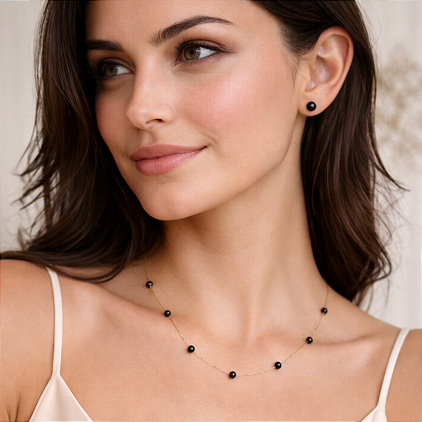 COLAR FEMININO COM PÉROLA NEGRA "LOUISE NOIR"