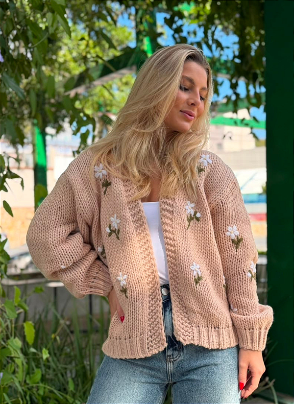 Cardigan Tricô com Bordado Floral