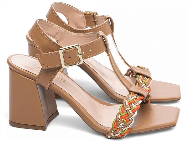 Sandália Feminina Salto Médio Grosso Bege e Trança Torricella AVS 45097B