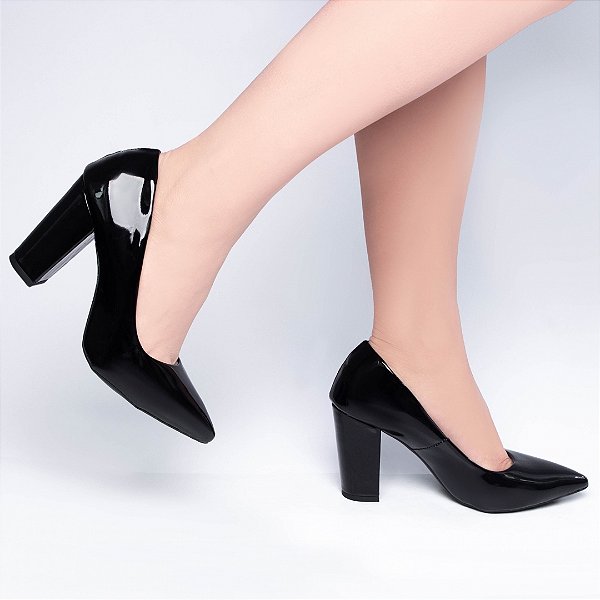 Sapato Scarpin Preto Verniz Salto Alto 8,5cm Torricella Clássico e Confortável AVS 2025-00A