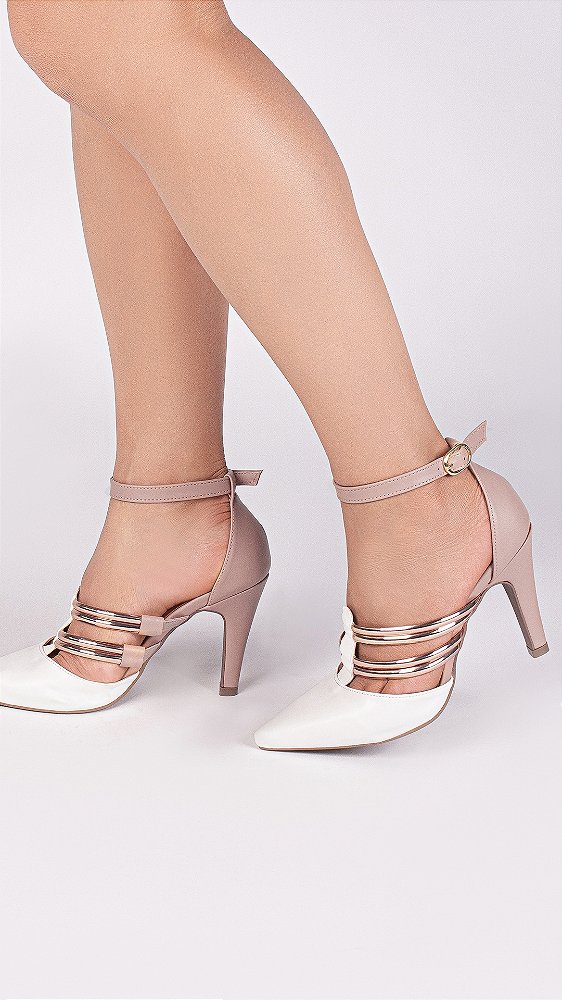 Sandália Scarpin Branco para Noiva com Salto Médio 9cm em Napa Rosê e Tiras Metalizadas Rosê Elegante AVS 66082A