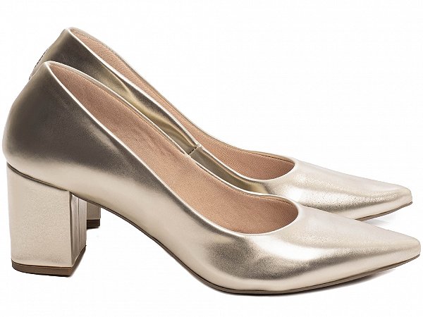 Scarpin Salto Médio Ouro Light Metalizado Bico Fino Torricella Clássico AVS Global 601D