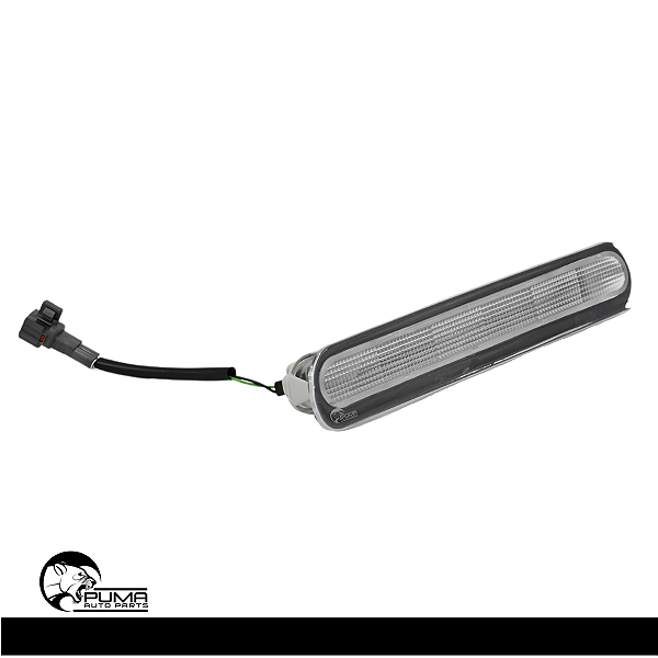 Brake Light Luz Freio Hilux 2012 2013 2014 2015 Cristal Com Soquete e Chicote
