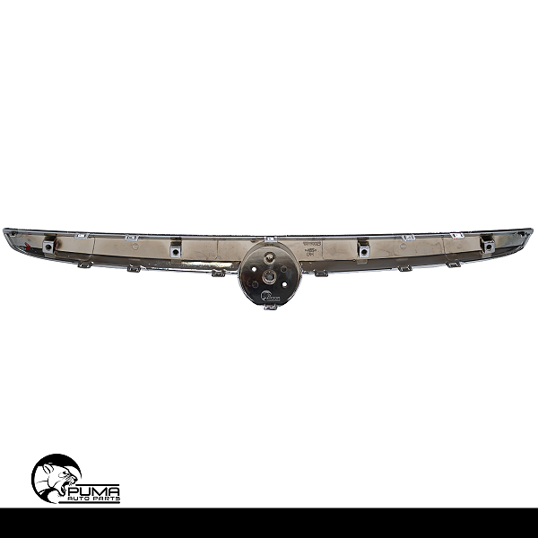 Grade Superior Emblema Cromado Punto 2013 2014 2015 2016 2017 2018 2019