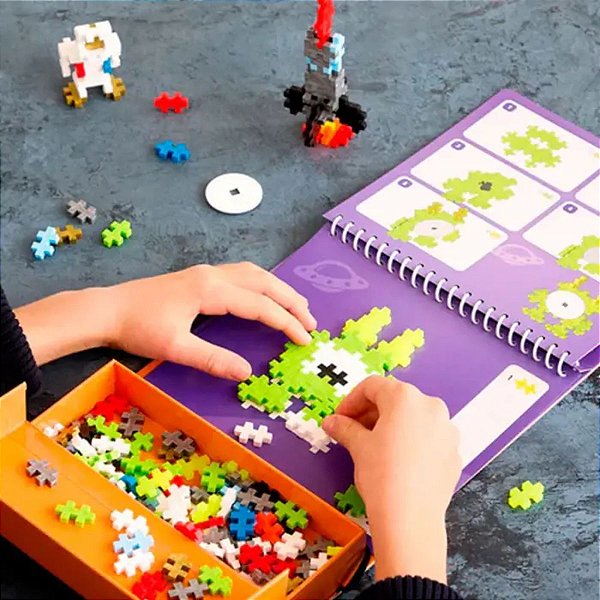 Plus-Plus Activity Pad - Space