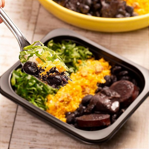 Feijoada Completa com Couve Manteiga, Arroz Branco e Farofa Especial - 300g