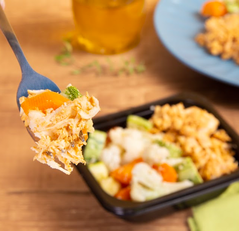 Frango Desfiado com Legumes Low Carb - 200g