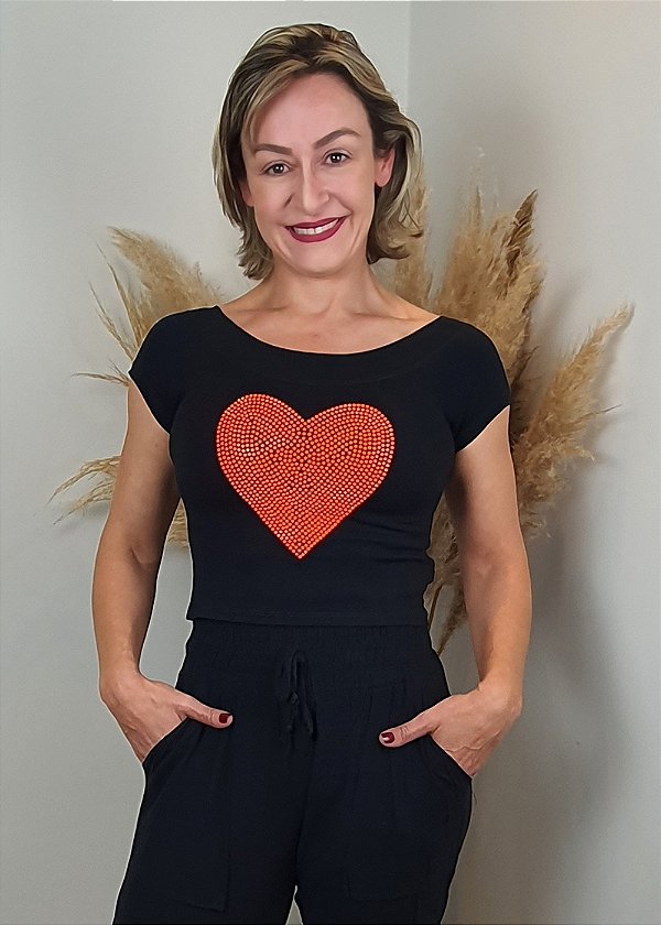 Cropped Feminino Preto Coração Laranja Pedraria