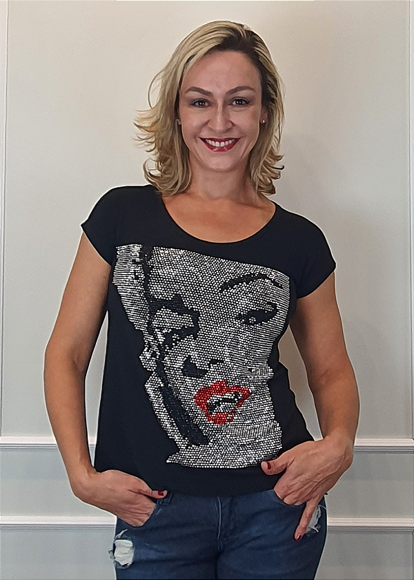 T-shirt Feminina Preta Marilyn Monroe Pedraia