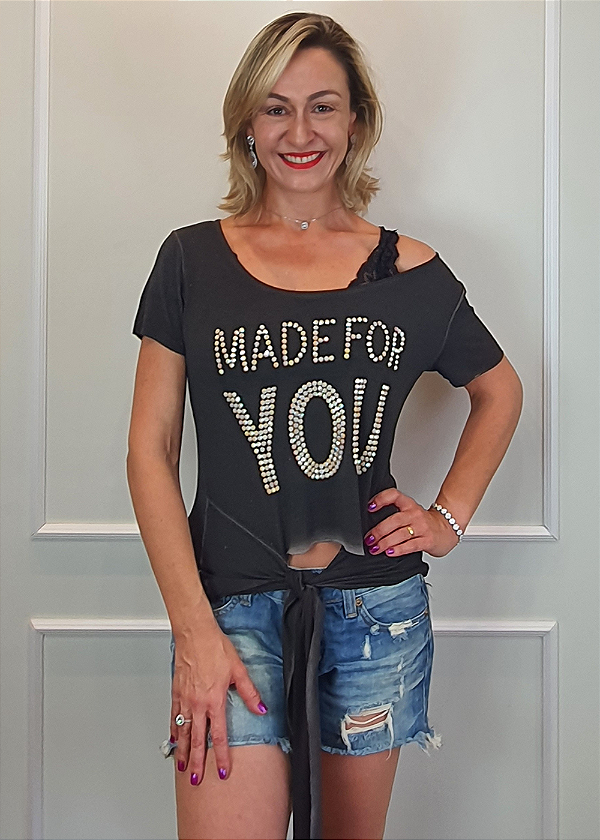 T-shirt Feminina Estonada Made For You Amarração Frontal Pedraria