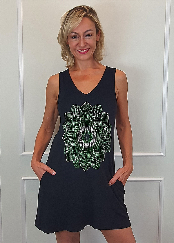 Vestido Regata em Malha Preto Mandala Olho Grego Verde Pedraria