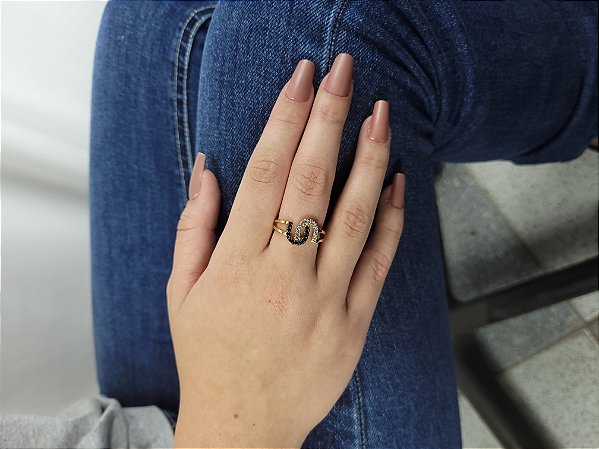 Anel Estilo Ferradura Dupla com Pedras P&B