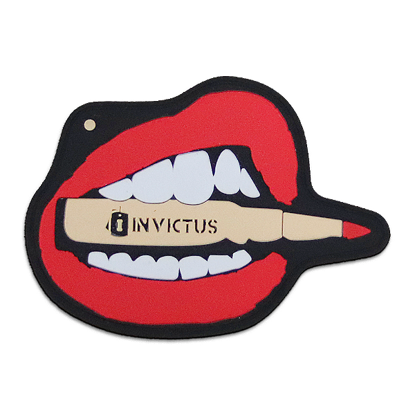 EMBORRACHADO INVCTUS LIPS