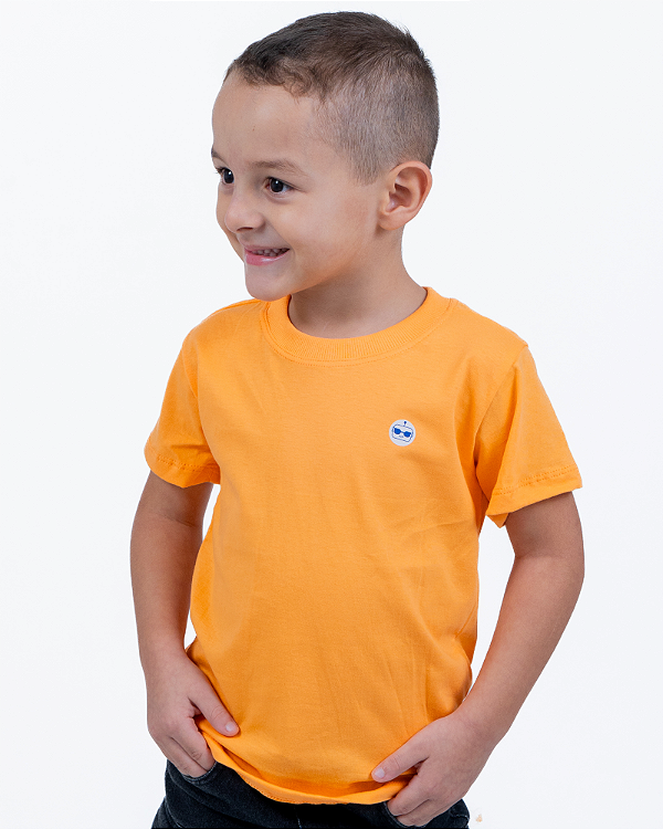 CAMISETA BÁSICA INFANTIL MASCULINO - MOSTARDA.