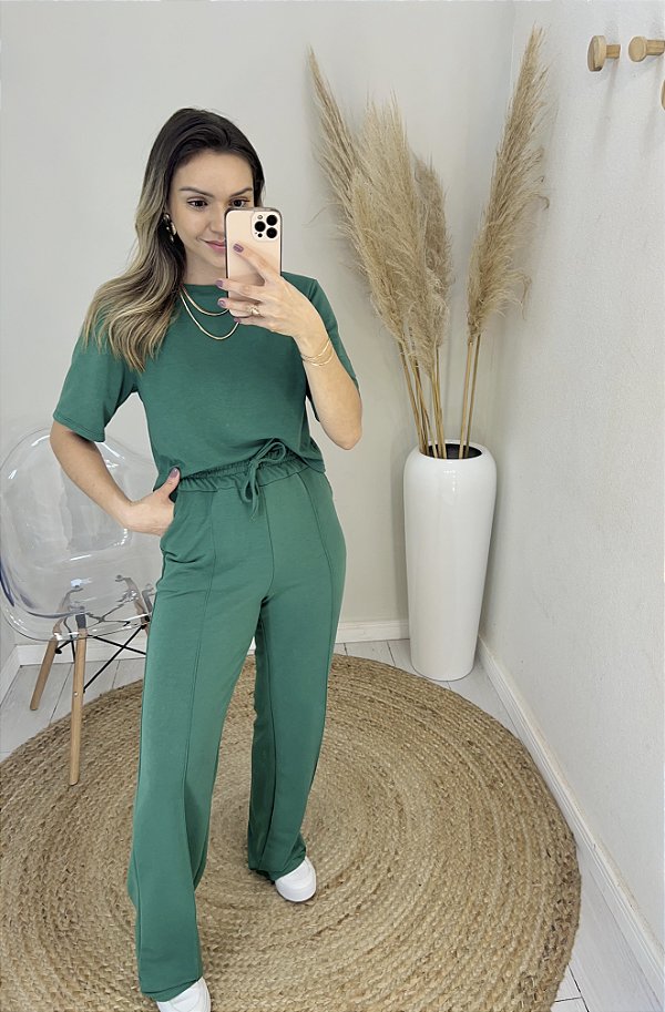 Conjunto moletinho calça e blusa verde