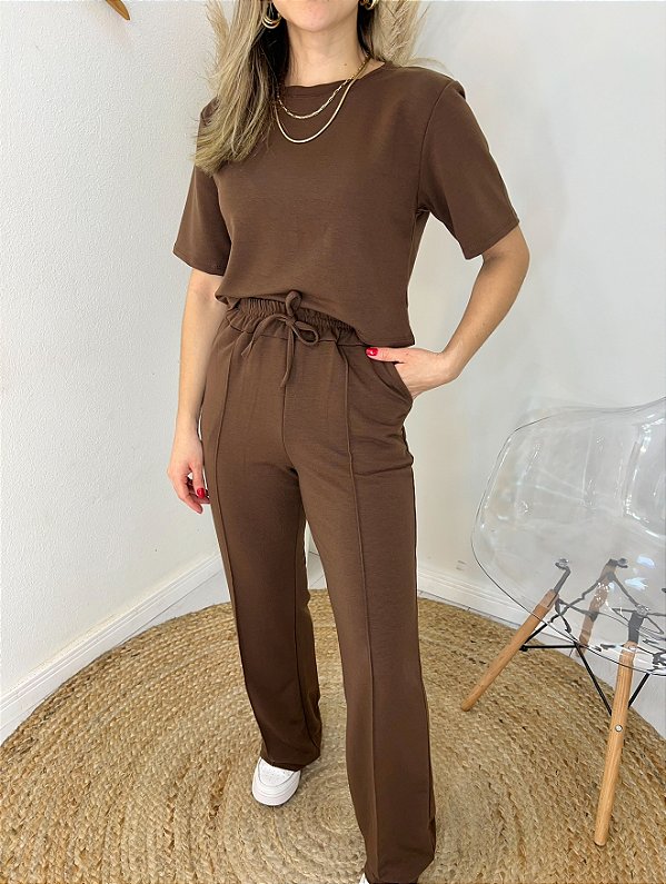 Conjunto blusa manga curta e calça moletinho premium marorm