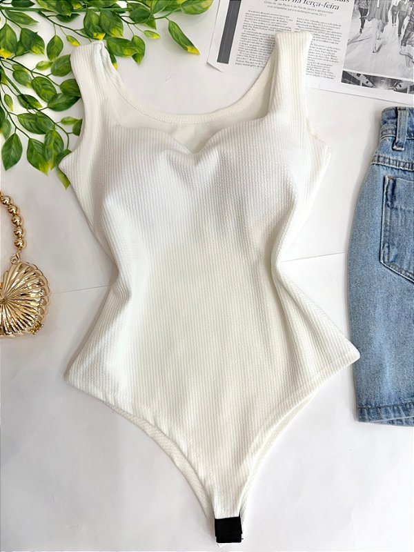 Body decote coração branco