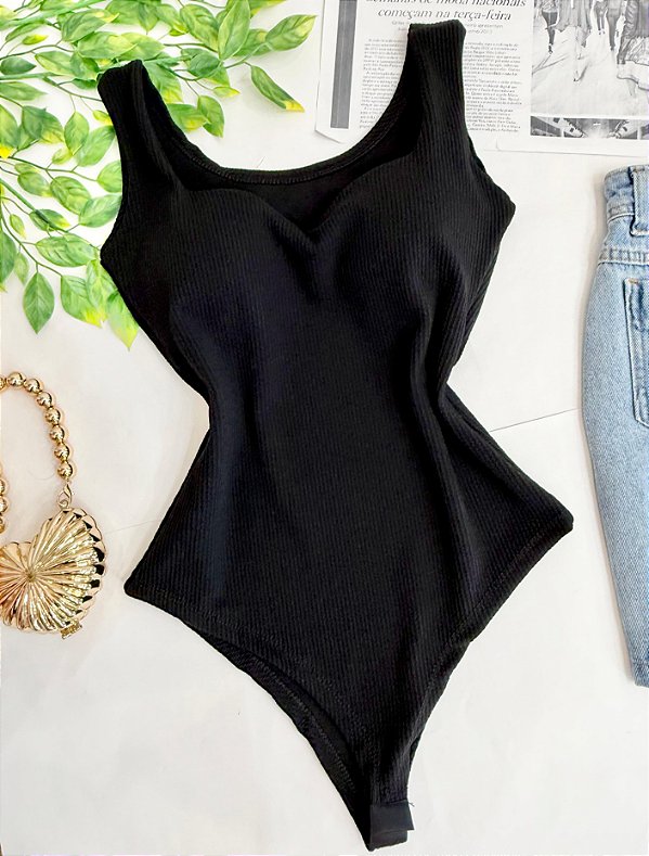 Body decote coração preto