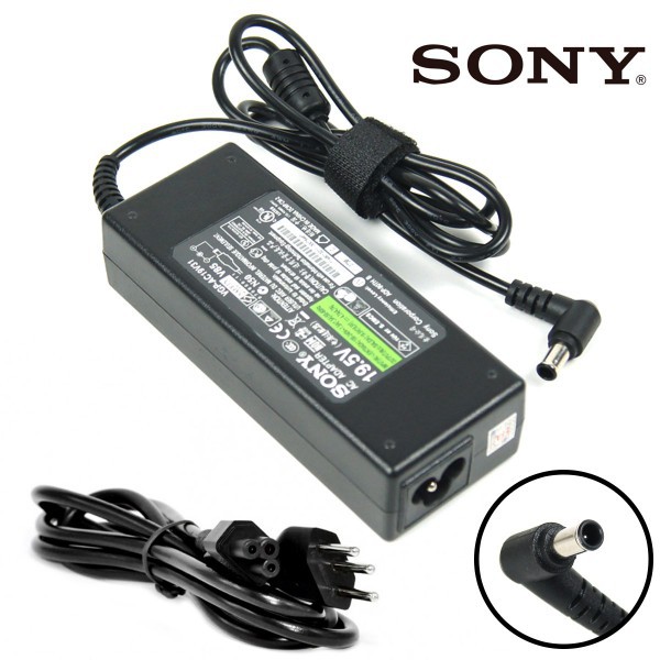 Carregador Para Notebook Sony 6.5mm x 4.4mm, 19.5V - 3.45A (Similar)