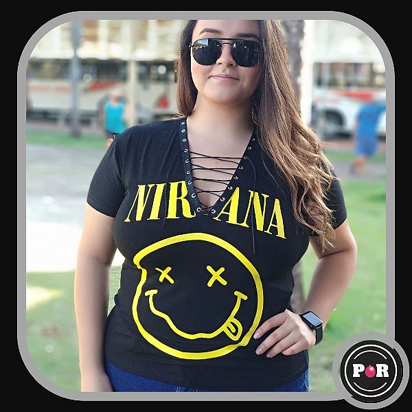 Blusinha com ilhós Nirvana