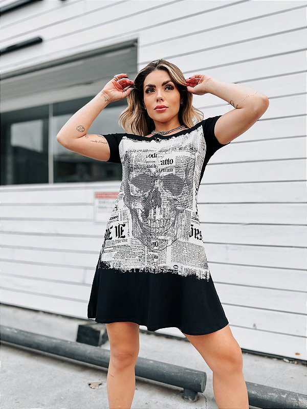 VESTIDO PRETO CAVEIRA JORNAL COM BOLSOS LATERAIS
