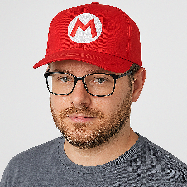 Boné vermelho bordado Super Mário