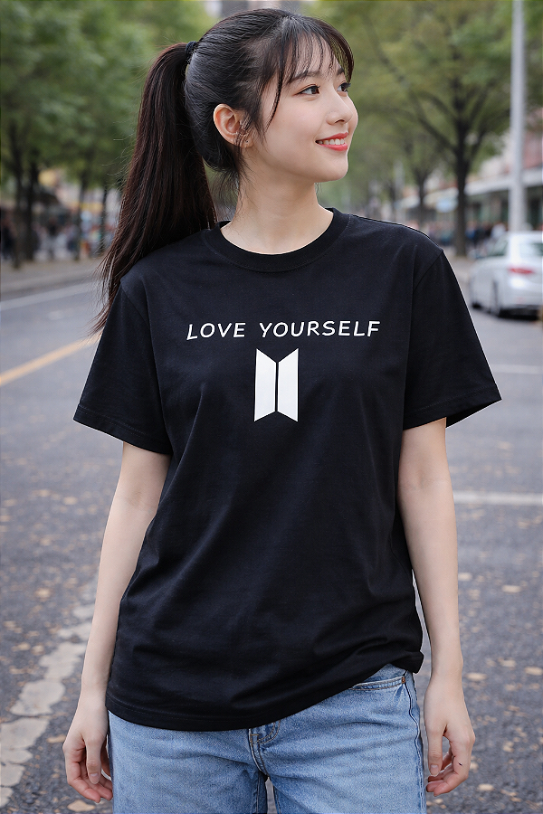 Camiseta BTS - BT21