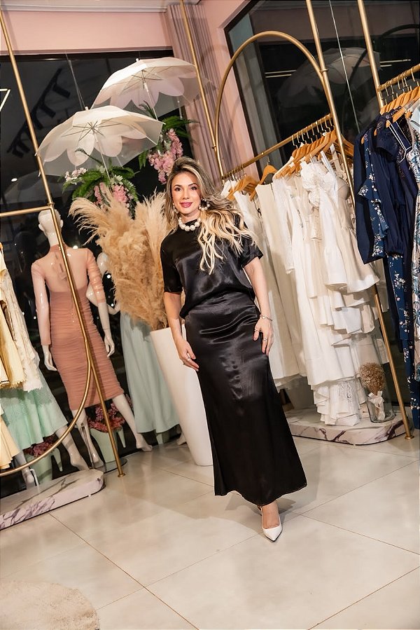 Conjunto chandon midi em cetim gloos preto
