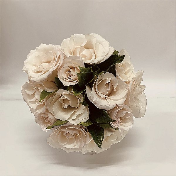 Buquê de 10 rosas Rosa com folhagem
