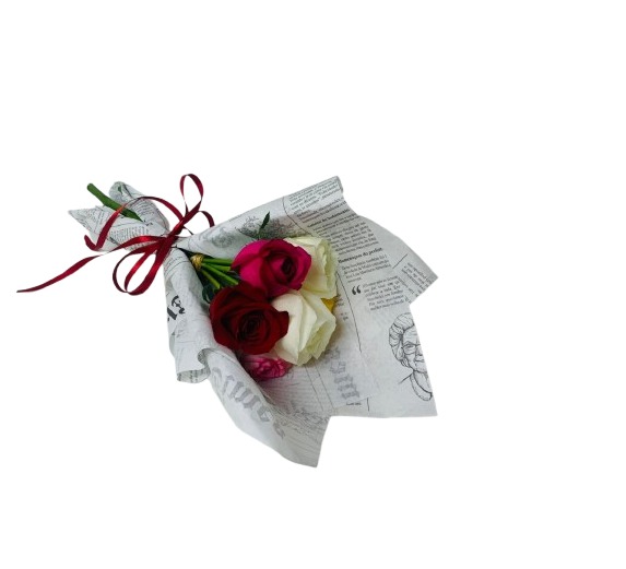 Buque de 6 Rosas com embalagem do Flower Jornal