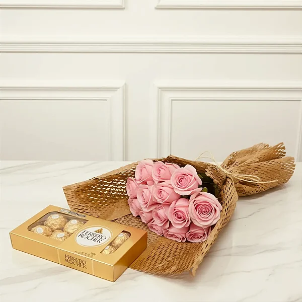 Buquê De 10 Rosas Rosa Com Ferreiro 100G