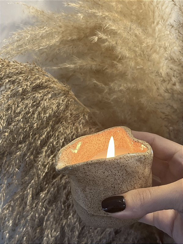 Vela de Massagem 70g - pote de cerâmica artesanal