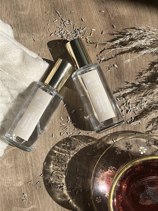 BRUMA DE TRAVESSEIRO - COM ÓLEO ESSENCIAL DE LAVANDA