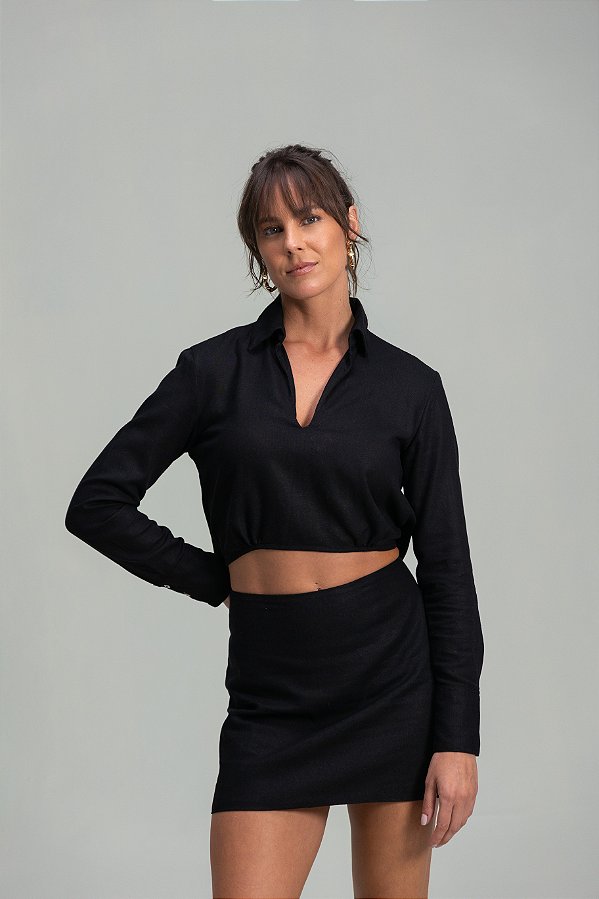 Camisa Cropped Camélia Preta