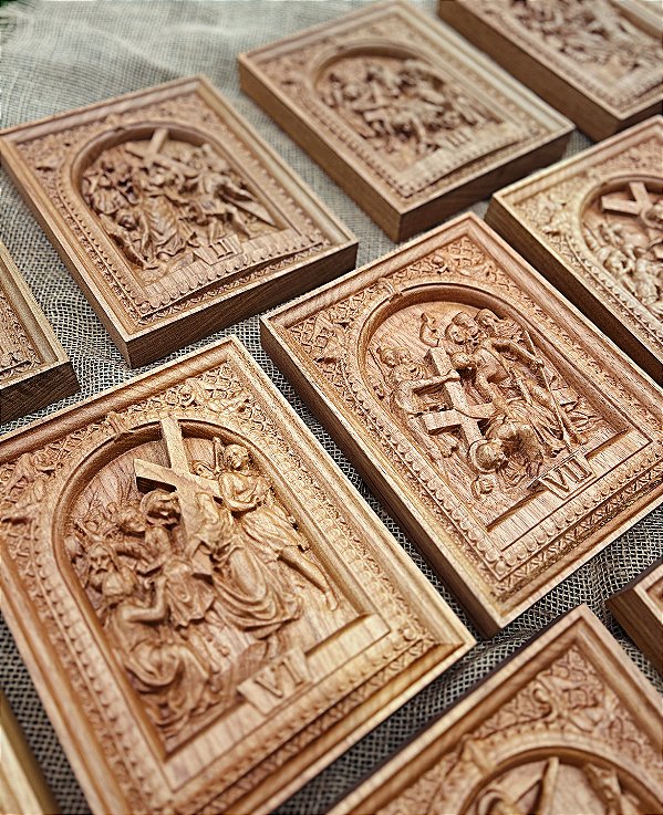 Via Sacra Entalhada em Madeira 48cm