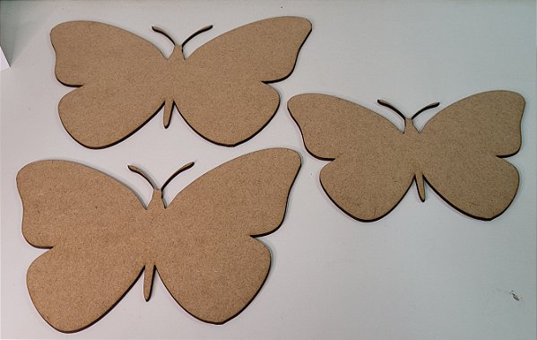 Aplique trio borboletas em 3mm MDF