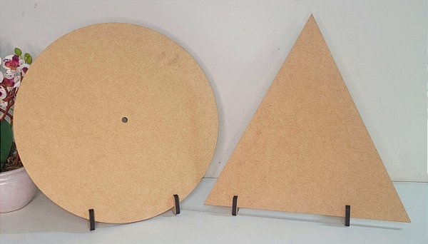 Kit triangulo / relógio em MDF ( maedalasart)