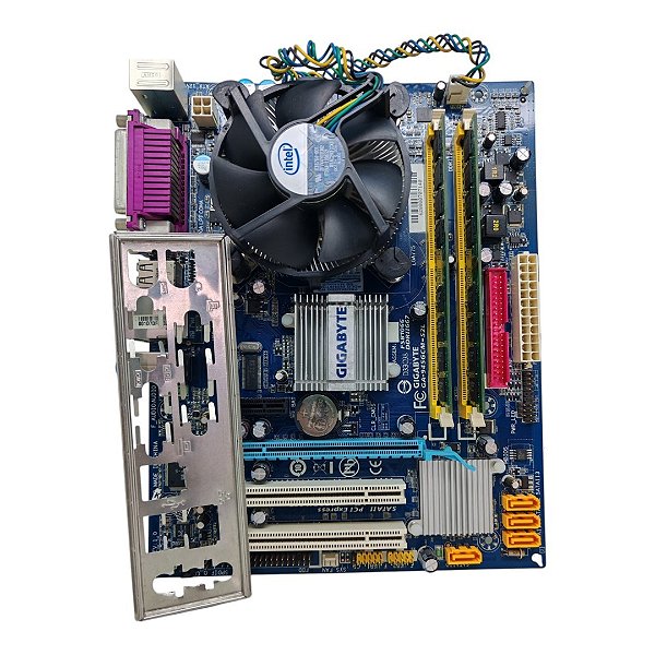 Kit Placa Mãe Gigabyte GA-945gcm-s2l  Core 2 Duo E8400 2GB DDR2 VGA/Serial C/ Espelho