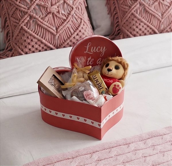 Box Lucy