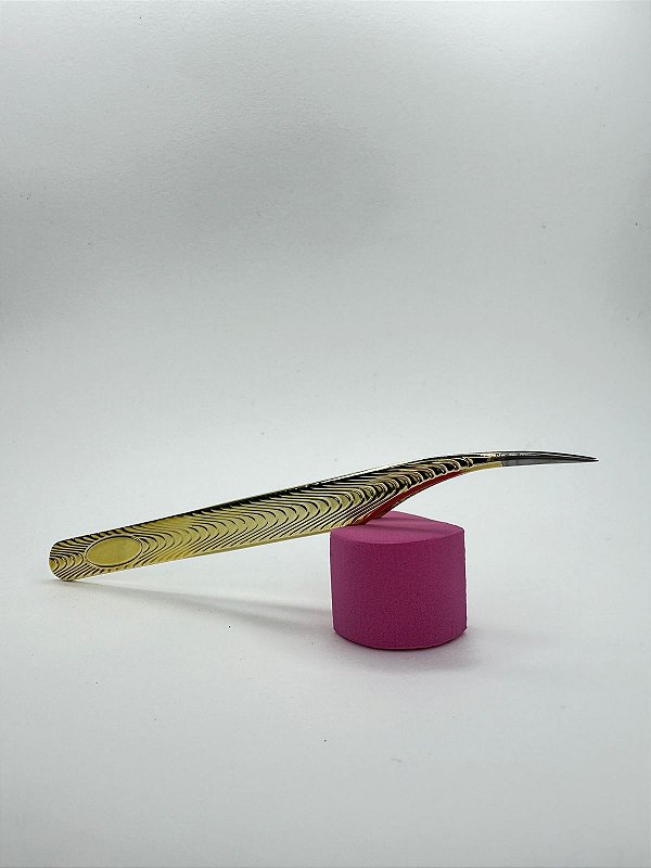 Pinça Golfinho Dourada