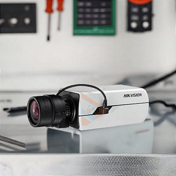 Câmera De Segurança Hikvision Analogica Turbo Hd 4K 8MP Sem Lente