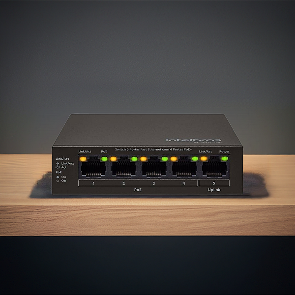 Switch 5P Intelbras  Fast Sf 500 Poe 4760037