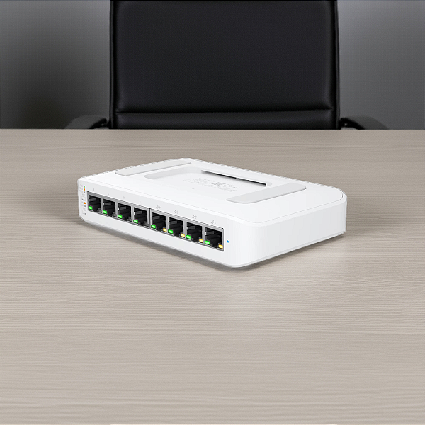Switch Ubiquiti Gerenciavel 08 Portas Gigabit Usw-Lite-8-Poe