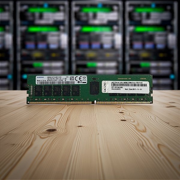 Memória Lenovo ISG 32GB 2Rx8 DDR5-5600 - 4X77A88051