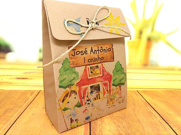 Sacolinha de papel kraft personalizada - fazendinha