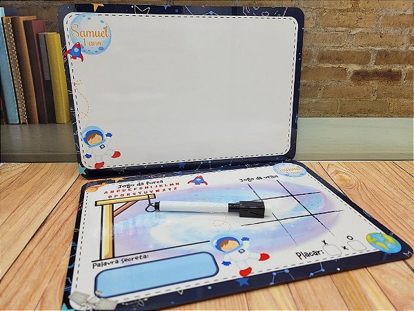 Lousa MDF com jogos no verso - astronauta v2