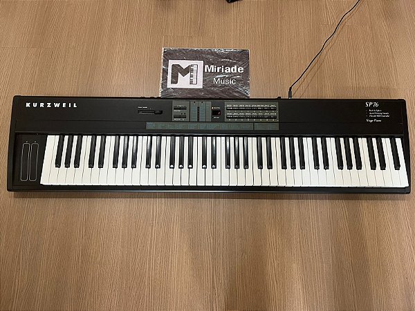 Teclado Stage Kurzweil SP 76 - Produto Usado