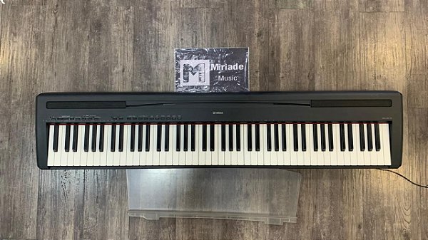 Piano Digital Yamaha P 95 + Porta Partituras - Produto Usado