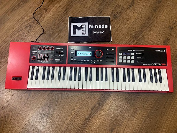 Teclado Roland XPS 30 Vermelho + Pack de Timbres Motif - Produto Seminovo