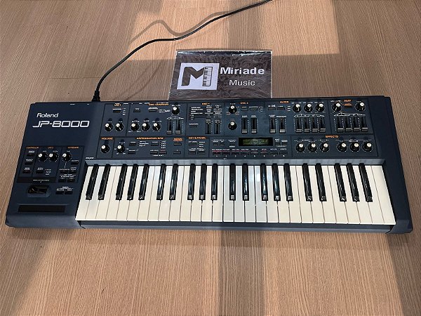 Teclado Sintetizador Roland JP 8000 - Teclado Usado